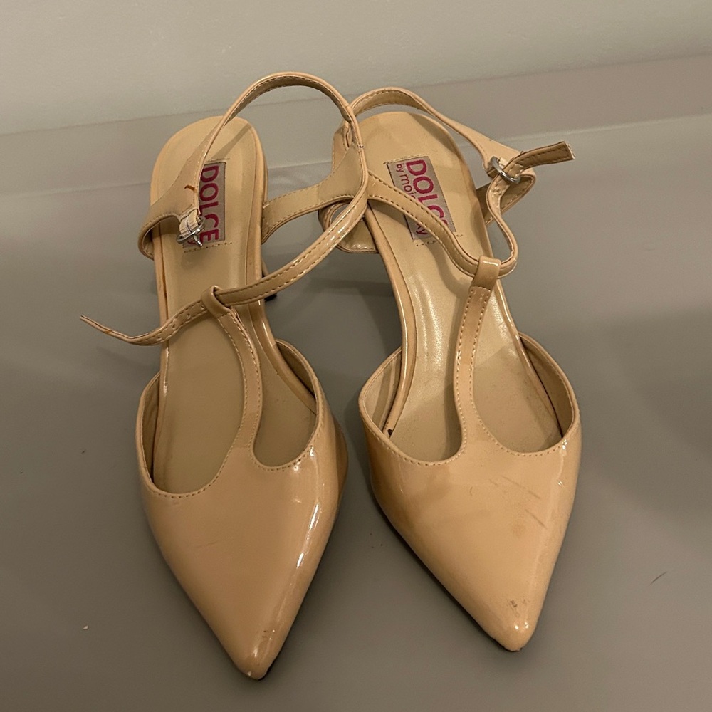 Dolce Tan Small Heel Shoes. Perfect for weddings or work!